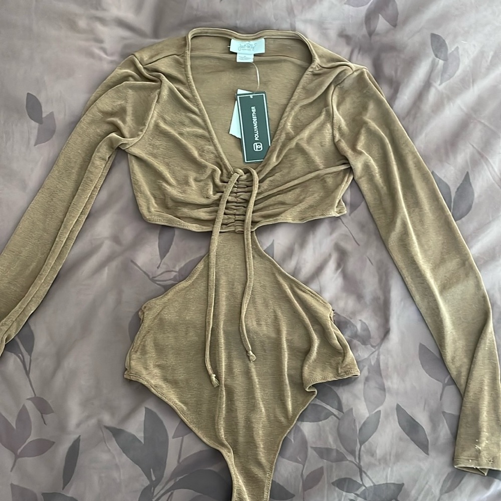 Open midriff body suit with snap crotch NWT size S